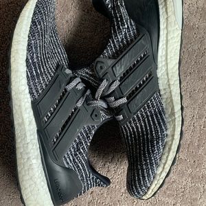 Adidas Ultraboost DNA 4.0 Black and White